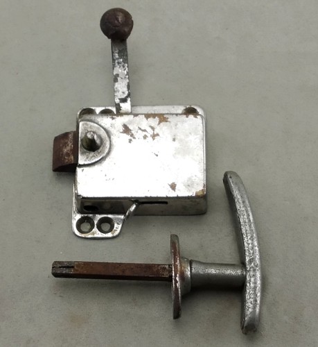 Ancienne serrure yvel - ancienne,