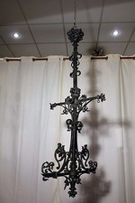 Ancien et grand lustre néogothique en bronze époque Napoléon III XIX ème siècle