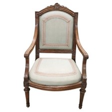 Fauteuil En Noyer, 18ème Siècle