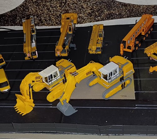 Engins chantier liebherr r - engins,