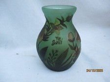 Vase signé GALLE TIP Décor floral dégagé à l'acide