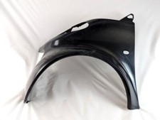 Q0004736V003CP6A00 Aile Avant