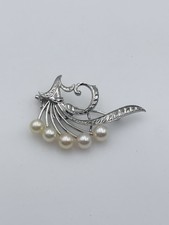 Broche En Perles Akoya