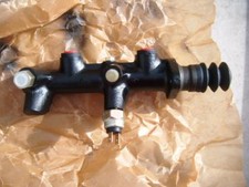 Maître cylindre de frein V.W