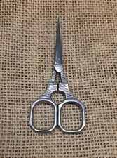Ancien ciseau tour Eiffel acier L 10,1 cm, couture, loisir, barbier jamais servi