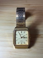 Montre carrée Citizen FORMA