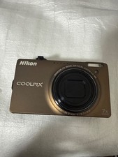 Appareil photo numérique 14,2