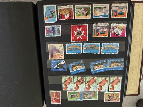 Vrac timbres classeur - de, en