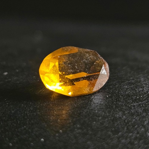 Pierre citrine gemme - pierre, ?