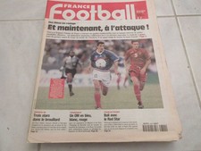 FRANCE FOOTBALL 2720B