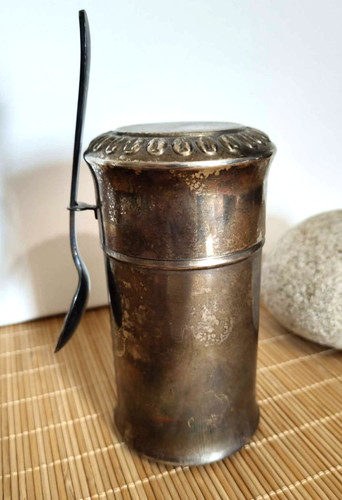Sucrier ancien métal - en,