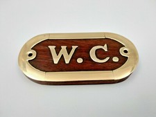Plaque de porte en bois et laiton WC longueur 10cm pour maison,bateau,commerce..