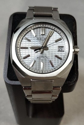 Ensemble complet montres - de,