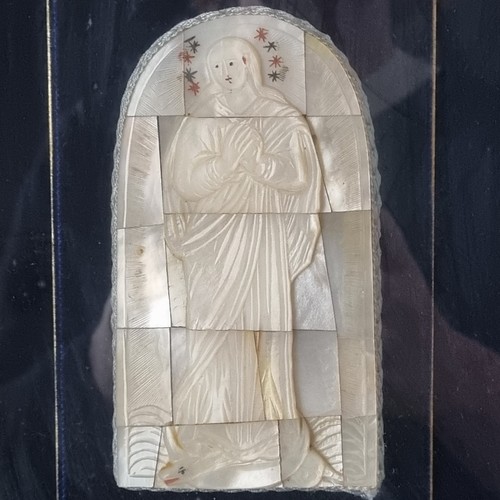 Vierge reliquaire nacre - nacre,