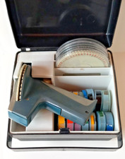 VINTAGE VALISSETTE ETIQUETTEUSE  DYMO