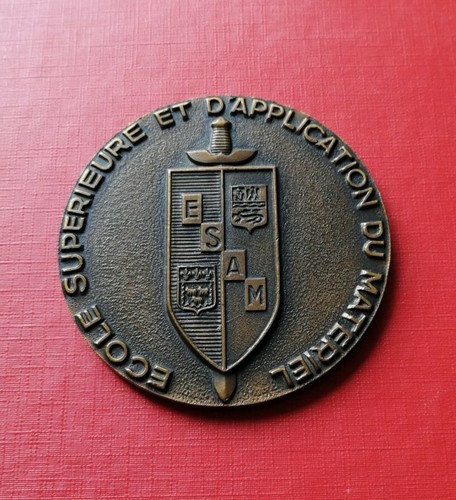 Médaille bronze armée