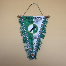 Ancien grand fanion Asse As St