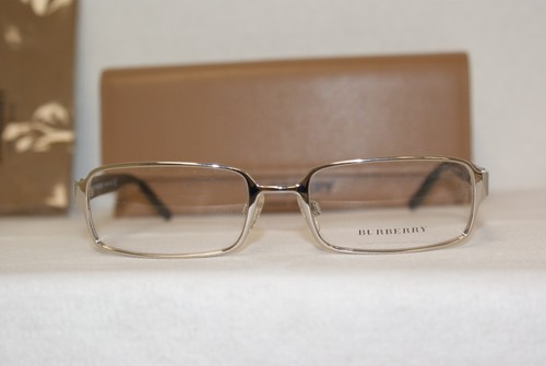 Brand new authentic - authentic, burberry
