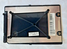 Cache  Disque dur  capot