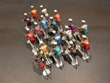 Année 2022 Pro Teams - 17 cyclistes miniatures Tour de france - Cycling figure