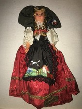 Vds vintage poupée Régionale