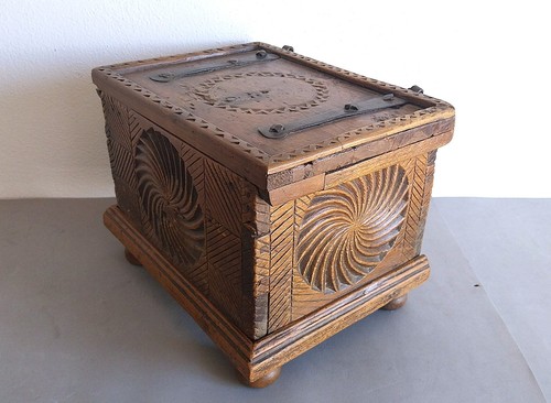 Ancien coffret bois - ancien, en