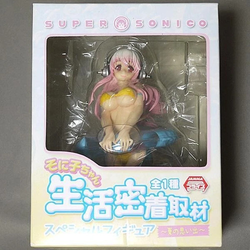 Furyu super sonico - furyu, close