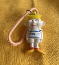 Porte-clés Lessive BONUX Figurine Mascotte BENOIT bonnet Jaune attache beige