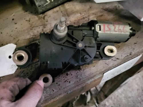 Moteur essuie glace arriere