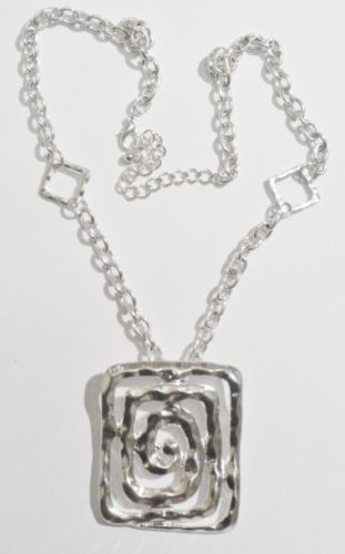 Collier chaine pendentif bijou - chaine,