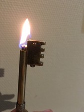 Rare briquet Clé clef MYON  essence ancien Modèle Déposé Vintage Lighter TBE VGC