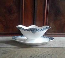 Ancienne saucière - St Amand
