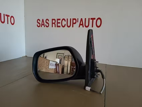 Rétroviseur gauche