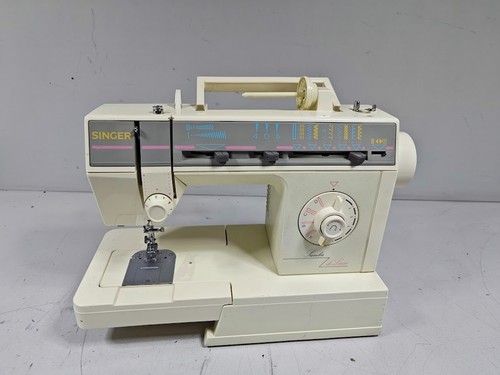 Sewing machine singer samba - sewing,