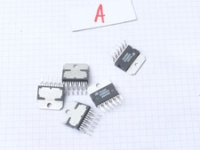 1x STMicroelectronics TDA2005