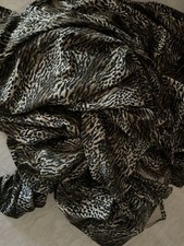 PLAID, DESSUS & TÊTE DE LIT, TAIES D’OREILLERS TISSU TIGRÉ,.. PRIX POUR 1 PLAID