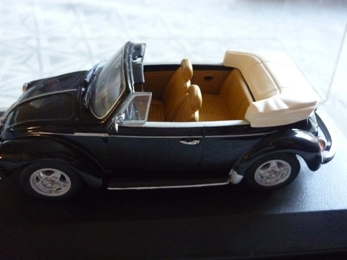 Coccinelle cabriolet 1303 - coccinelle,
