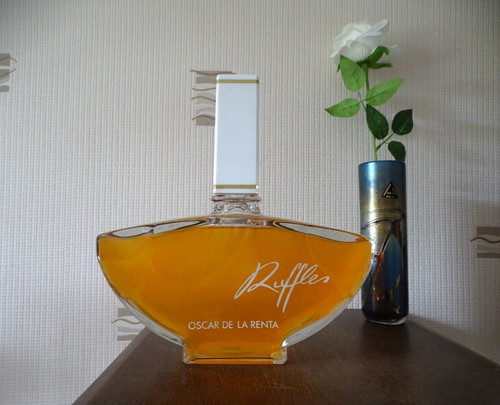 Factice géant parfum - , ruffles