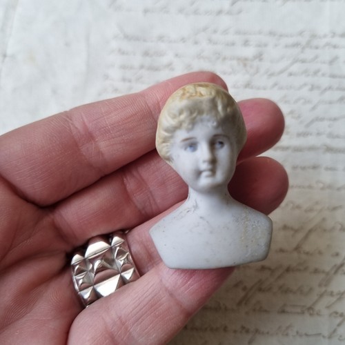 Tête poupée miniature - poupée,