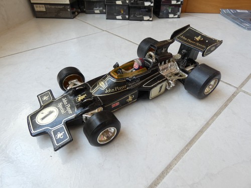 John player special - lotus, 72