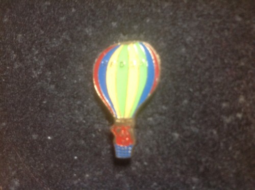 Pins don sang - don, ballon