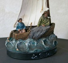 LA PÊCHE, terre cuite Isle Adam, N°13, Mesnil Val,pêcheurs, terre cuite bord mer