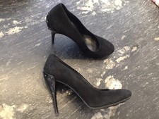 Superbe Escarpins Daim Noir Tod’s 37,5 Tbe Authentique 