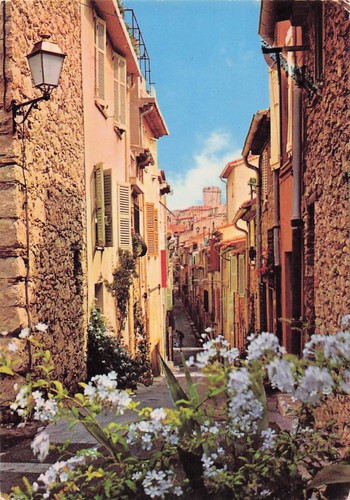Antibes rue du haut - la,