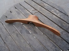 Cintre Ancien Bois épais 1940/50 pour Vêtements vintages ..