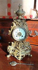 Pendule de table parisienne