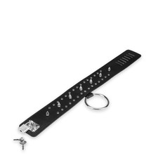 Collier SM à pointes et cadenas