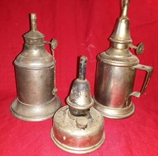 Lot de 3 Lampes a Pétrole , a