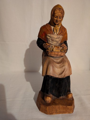 Figurine dentellière - dentellière, au