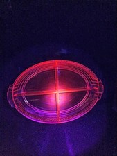 Plat  4 Compartiments Type Arcoroc Rosaline en verre rose Art Deco UV Glow